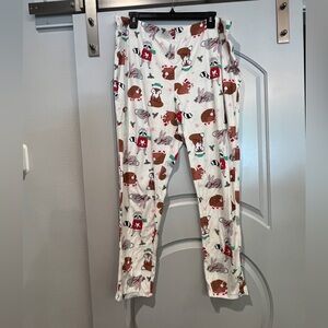 Absolutely adorable Christmas woodland Animal Pajama Bottoms. Super soft!